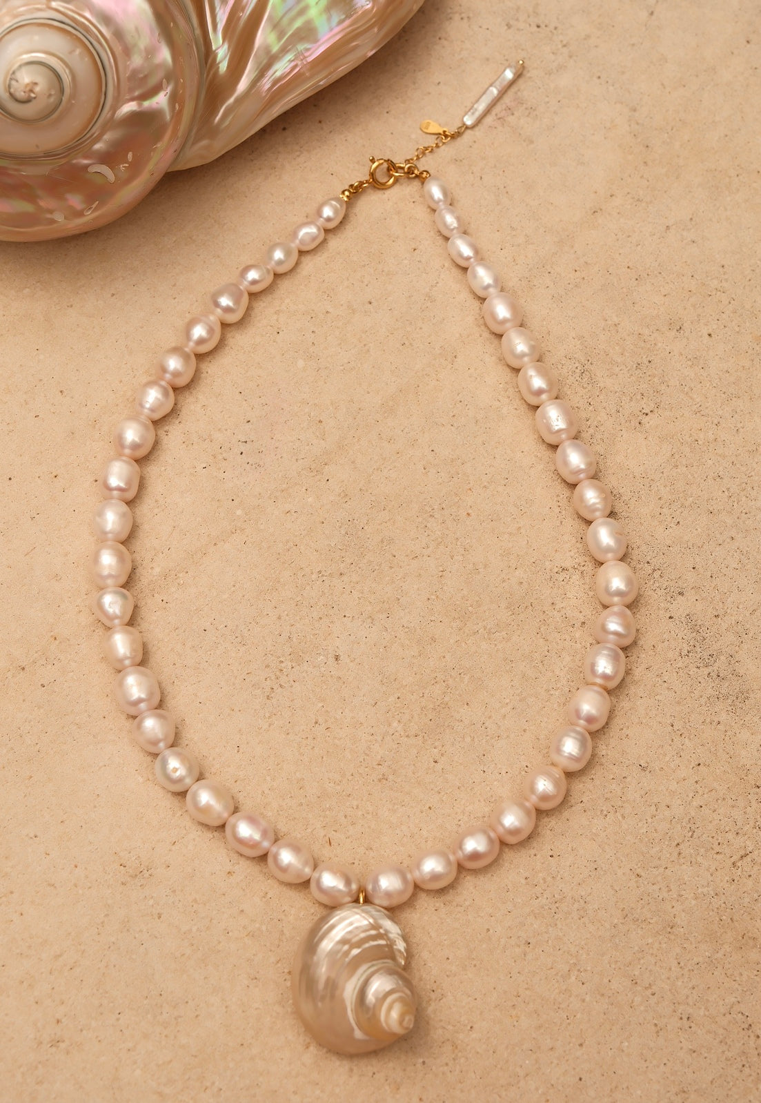 Alméa necklace